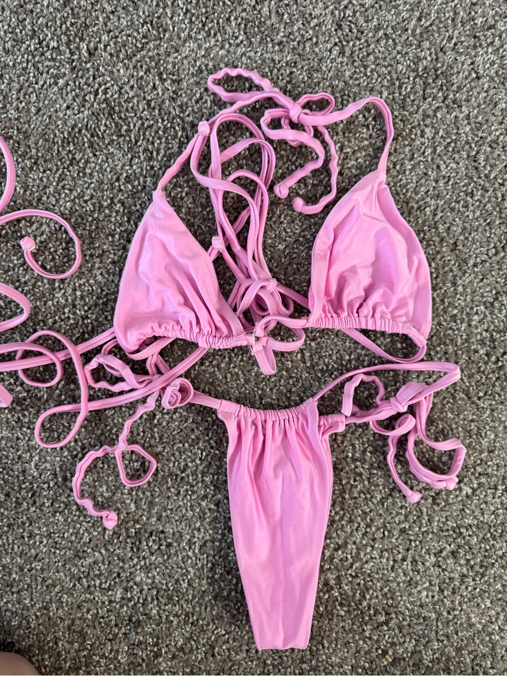 Frankie's Bikinis Pink String Triangle Bikini - Never Worn - Picture 1 of 4